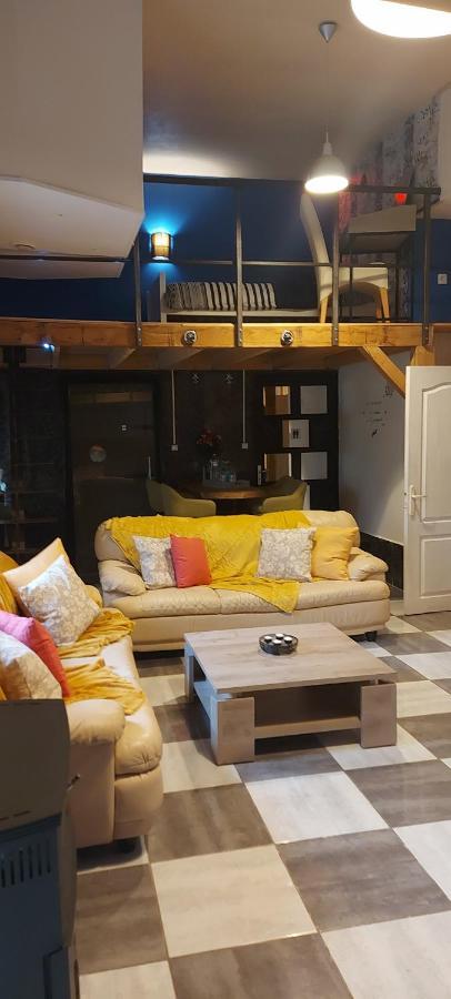 B&B Mirage Frécourt エクステリア 写真